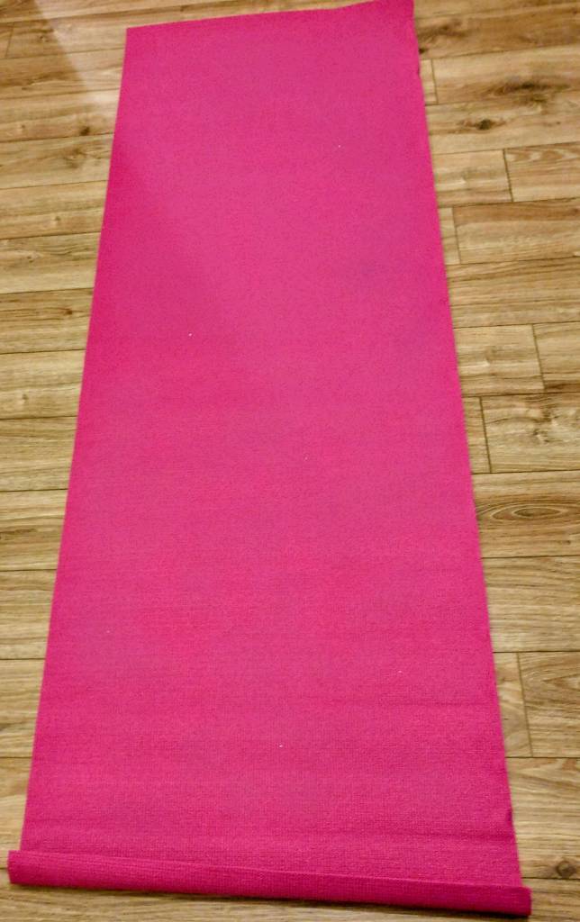 hot pink yoga mat